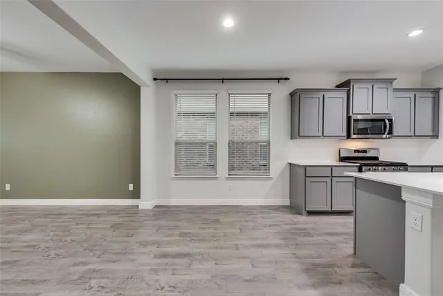 $2,600 | 11109 Rockchapel Drive, Fort Worth, TX 76052