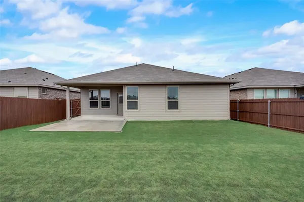 $2,500 | 11109 Rockchapel Drive, Fort Worth, TX 76052