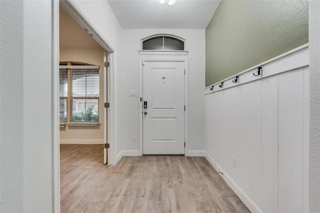 $2,600 | 11109 Rockchapel Drive, Fort Worth, TX 76052