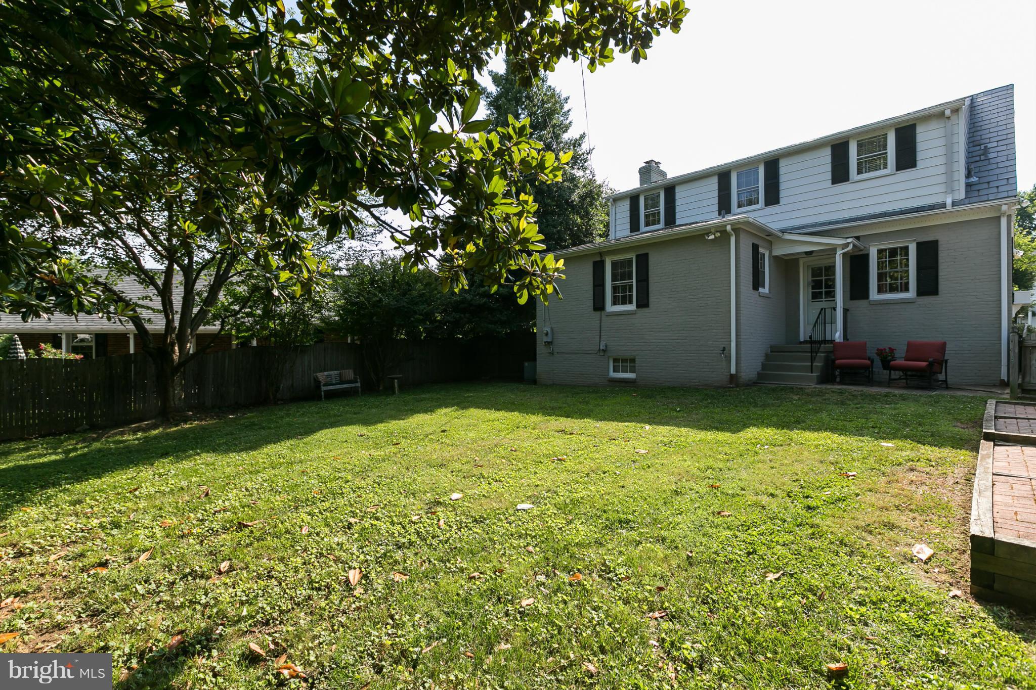 814 Trafalgar Road Towson, MD 21204 - Photo 22 of 23 Exterior (Rear)