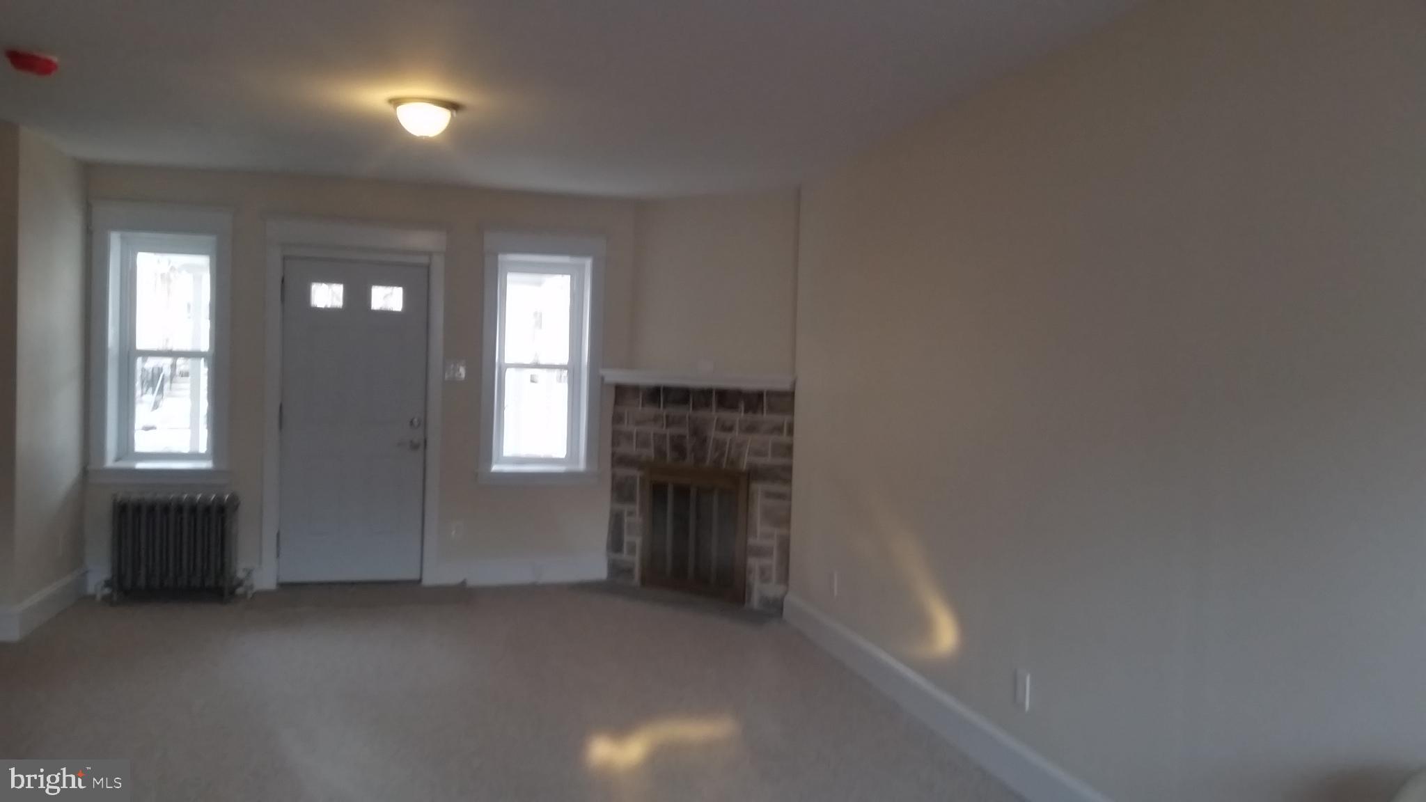 1206 Atwood Road Philadelphia, PA 19151 - Photo 4 of 15 Living Room