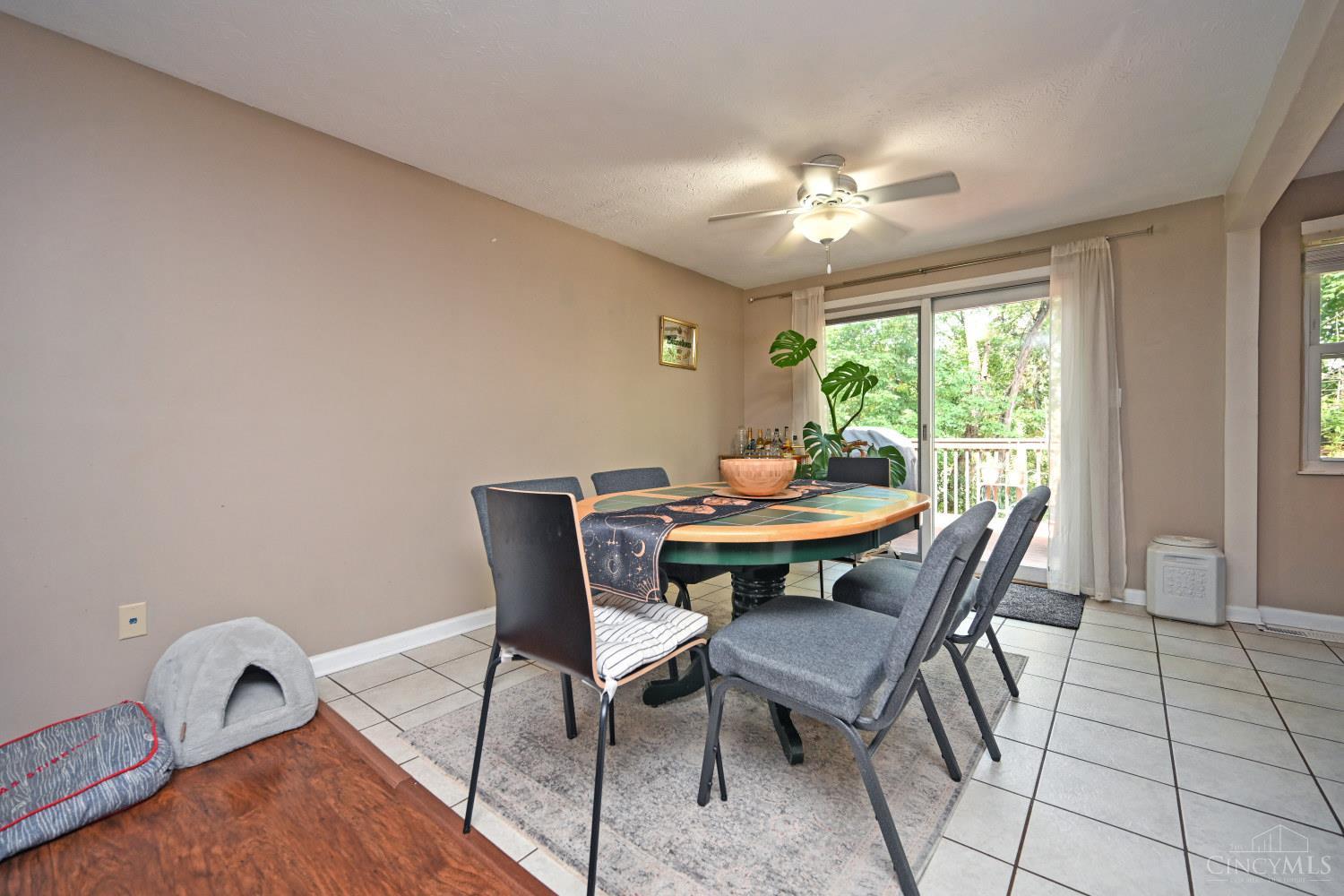 2590 Hunt Road Cincinnati, OH 45236 - Photo 15 of 59