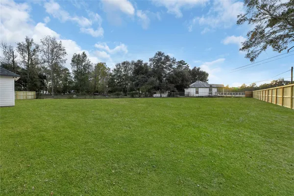 $405,000 | 60 Bluegill Drive, Shepherd, TX 77371