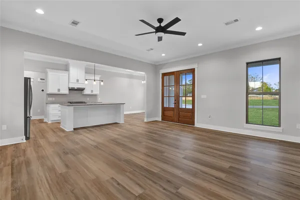 $405,000 | 60 Bluegill Drive, Shepherd, TX 77371