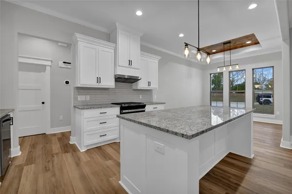 $405,000 | 60 Bluegill Drive, Shepherd, TX 77371