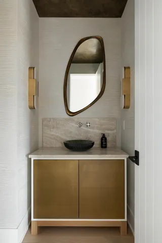 $2,995,000 | 2045 Bridgevine Court, Independence, MN 55359