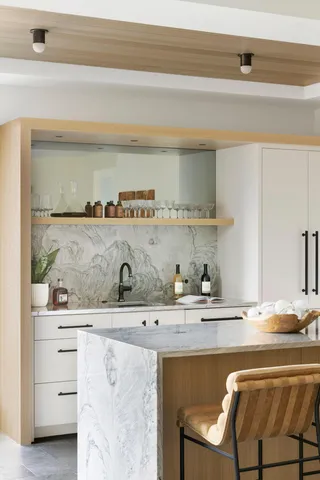 $2,995,000 | 2045 Bridgevine Court, Independence, MN 55359