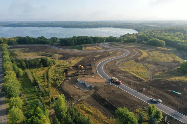 $2,995,000 | 2045 Bridgevine Court, Independence, MN 55359