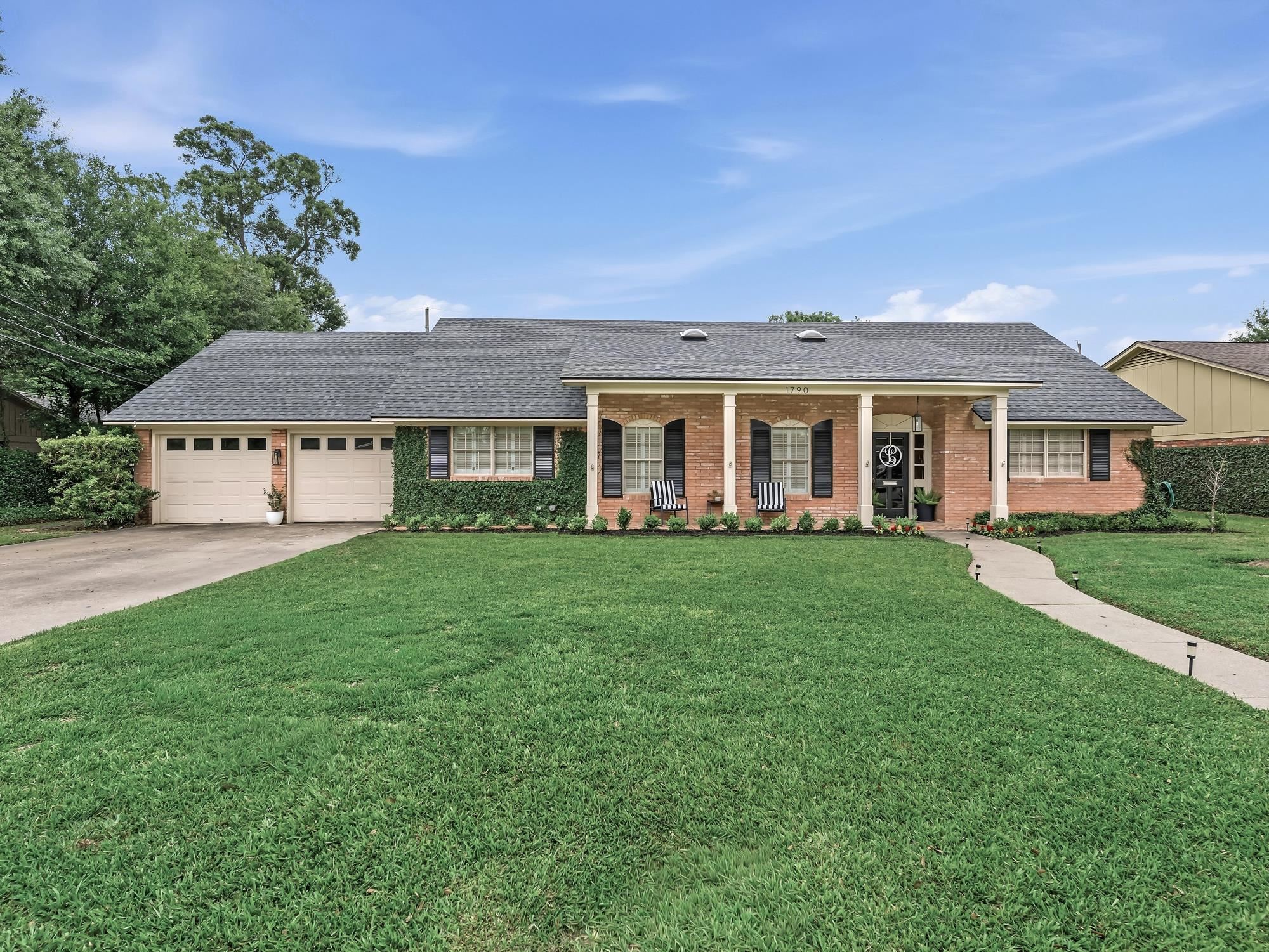 1790 Rikisha Lane Beaumont, TX 77706 - Photo 2 of 47