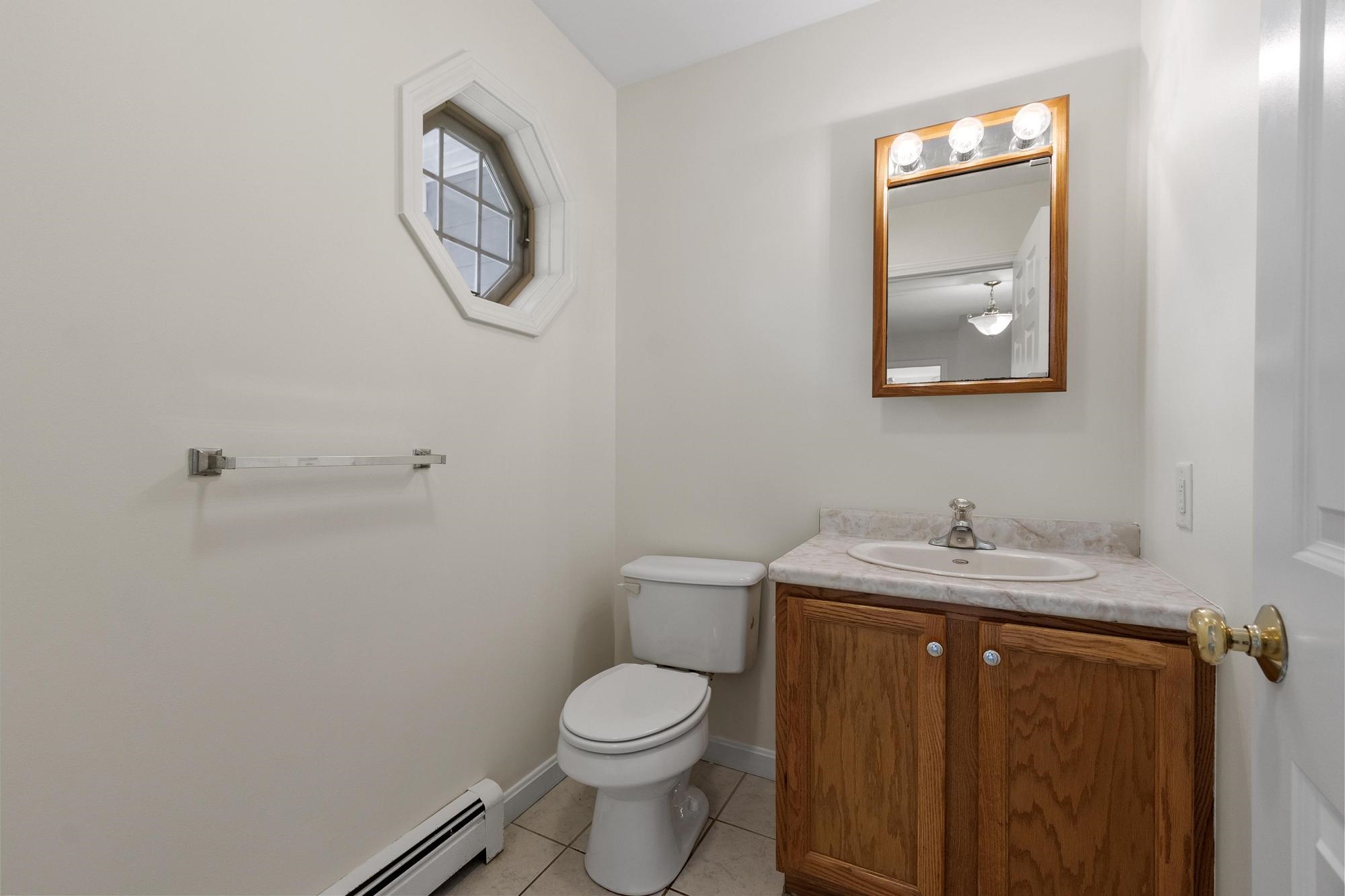 845 Bridge Street Pelham, NH 03076 - Photo 8 of 48 Gallery Image 8
