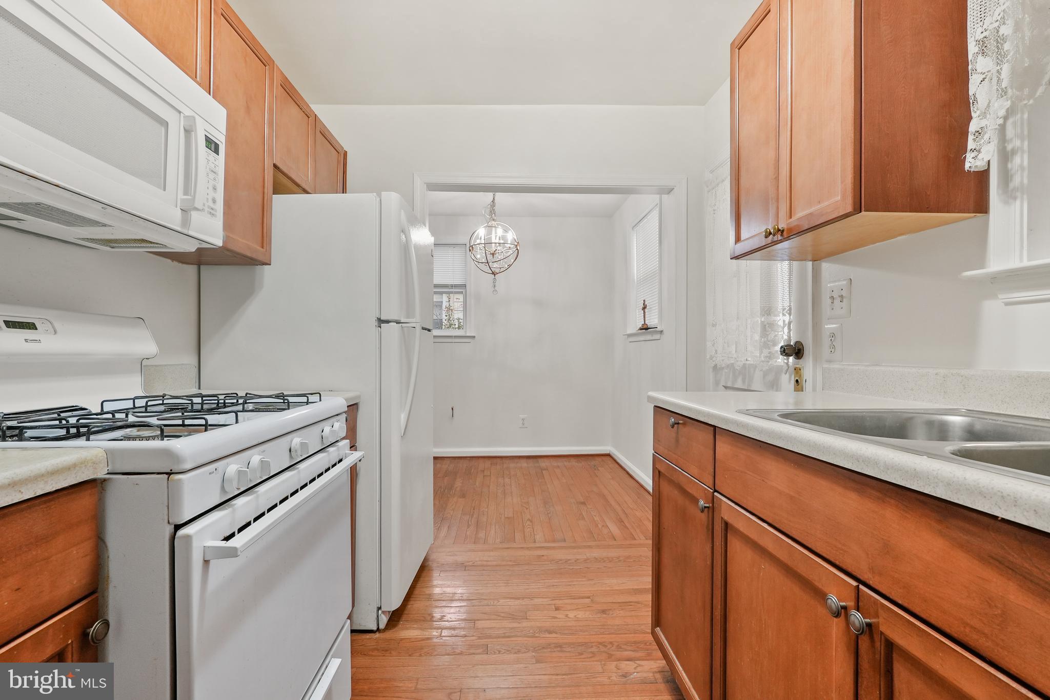 3252 Wayne Road Falls Church, VA 22042 - Photo 17 of 67 Gallery Image 17