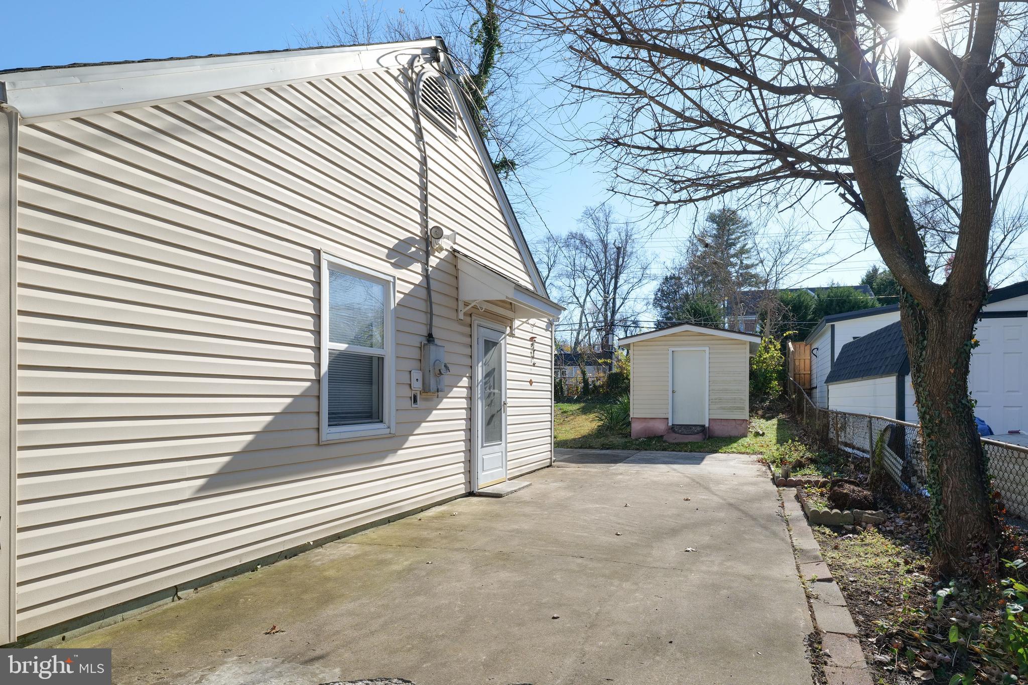 3252 Wayne Road Falls Church, VA 22042 - Photo 8 of 67 Gallery Image 8