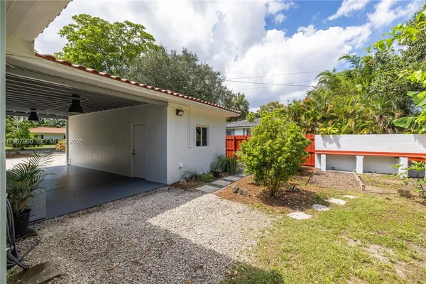 $7,150 | 801 Northeast 118th Street, Biscayne Park, FL 33161