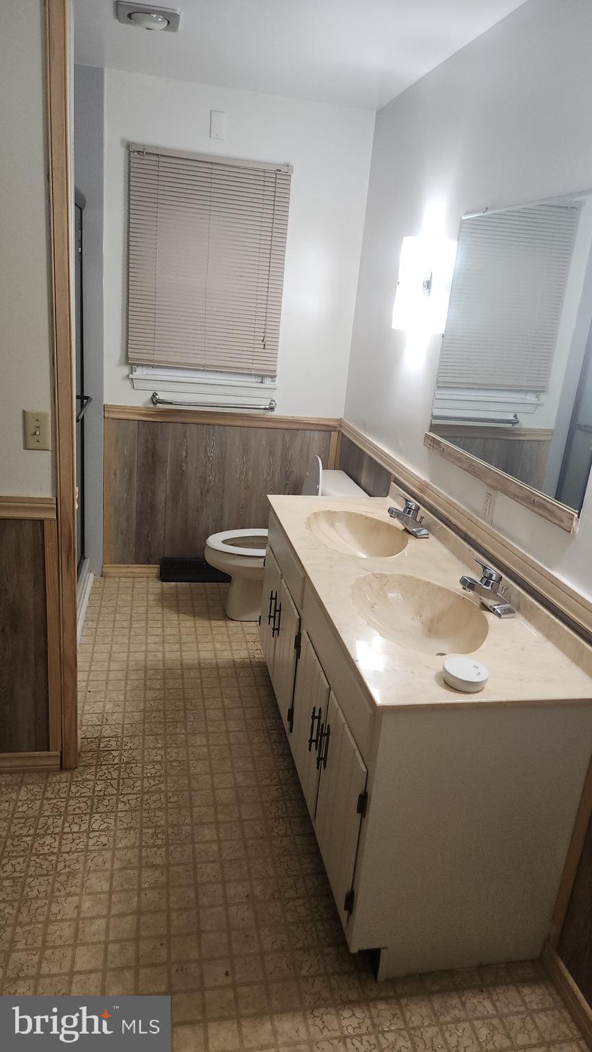 11853 Gehr Road Waynesboro, PA 17268 - Photo 8 of 13