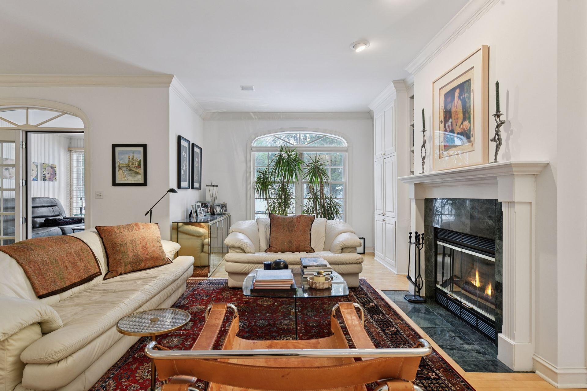 103 Edgewood Court Wayzata, MN 55391 - Photo 1 of 33