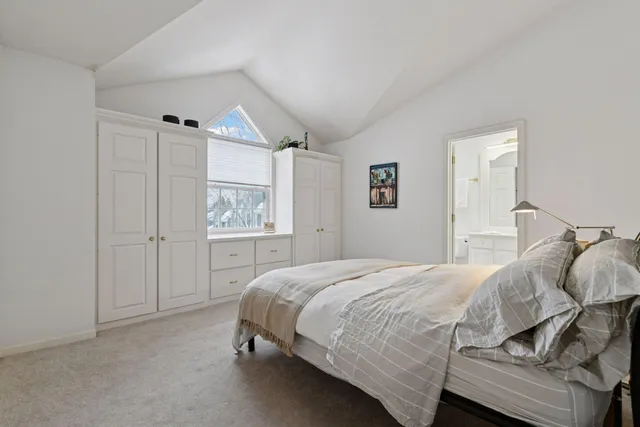 $815,000 | 103 Edgewood Court, Wayzata, MN 55391