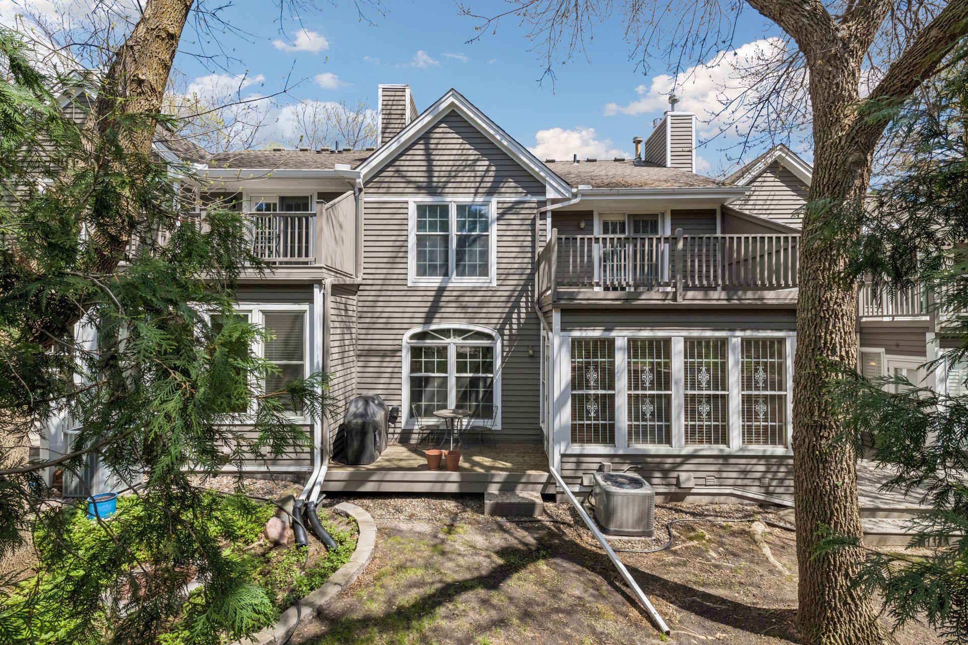103 Edgewood Court Wayzata, MN 55391 - Photo 34 of 38