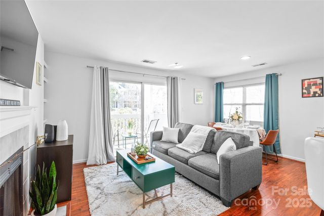 $238,000 | 525 North Graham Street, Unit 2F, Charlotte, NC 28202