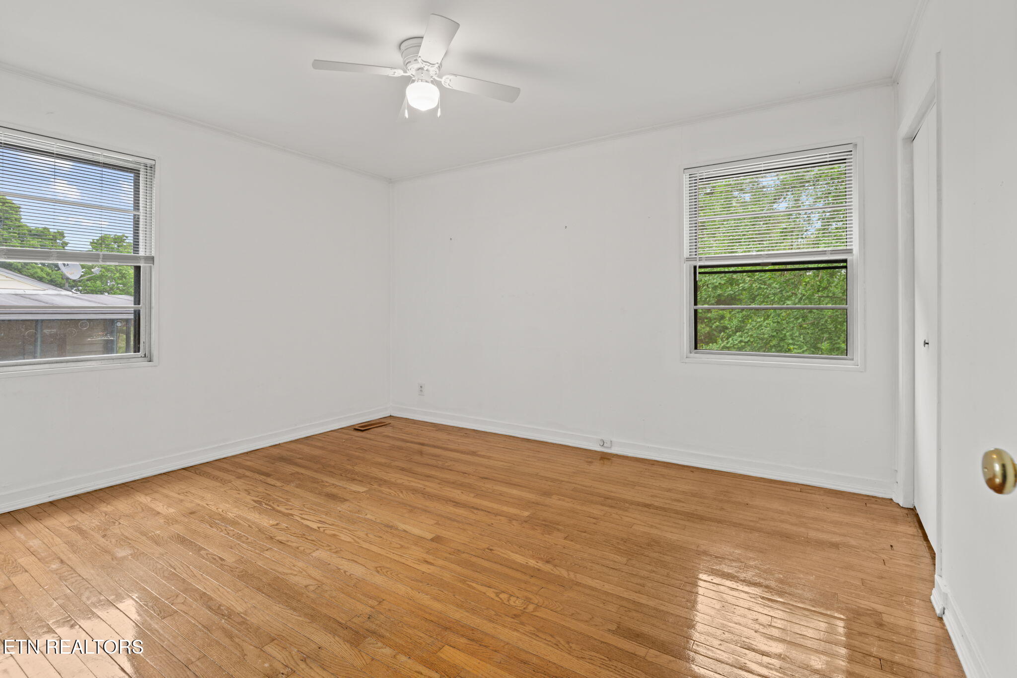 109 Albany Road Oak Ridge, TN 37830 - Photo 14 of 29 1-web-or-mls-109 Albany-4319(1)