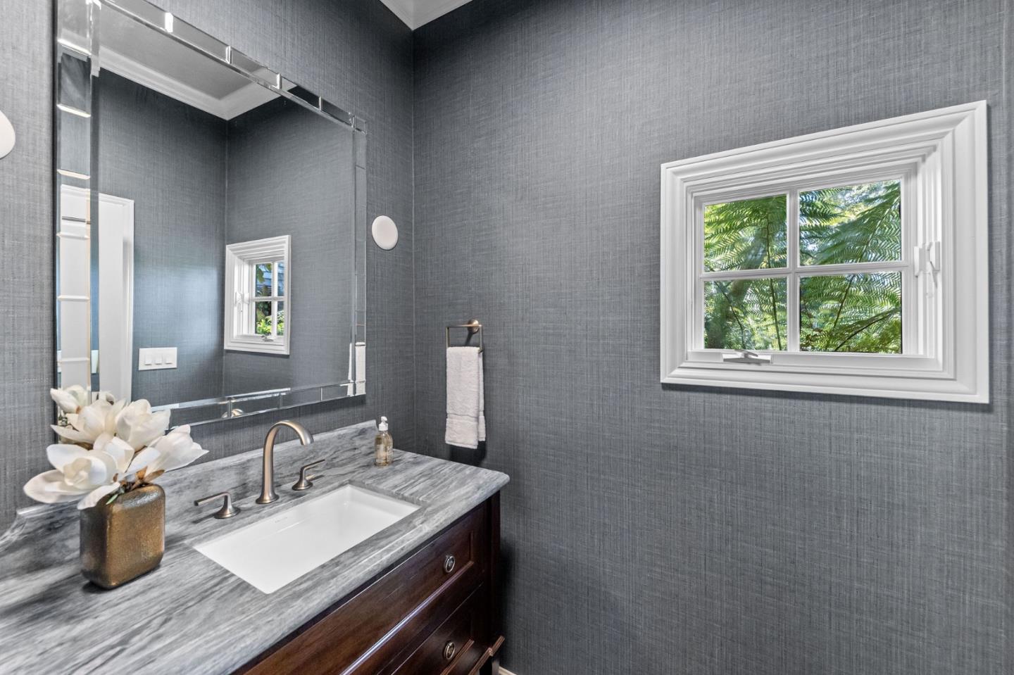 1600 Marlborough Road Hillsborough, CA 94010 - Photo 81 of 111