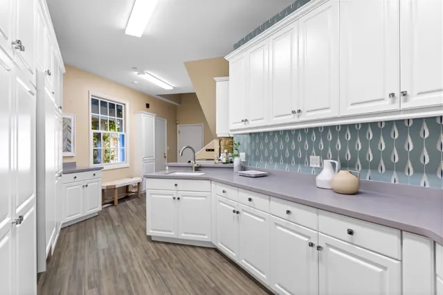 $16,180,000 | 1600 Marlborough Road, Hillsborough, CA 94010