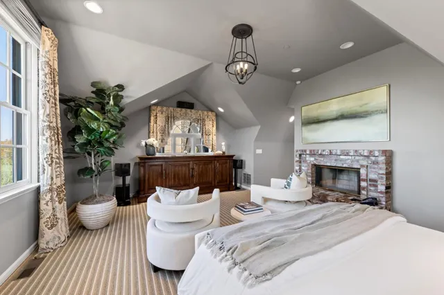 $16,180,000 | 1600 Marlborough Road, Hillsborough, CA 94010