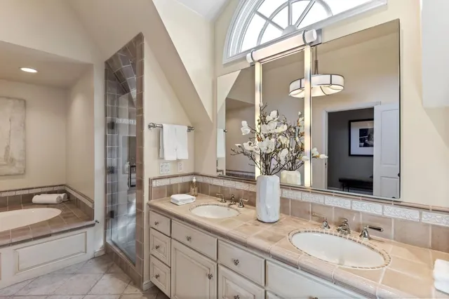 $16,180,000 | 1600 Marlborough Road, Hillsborough, CA 94010