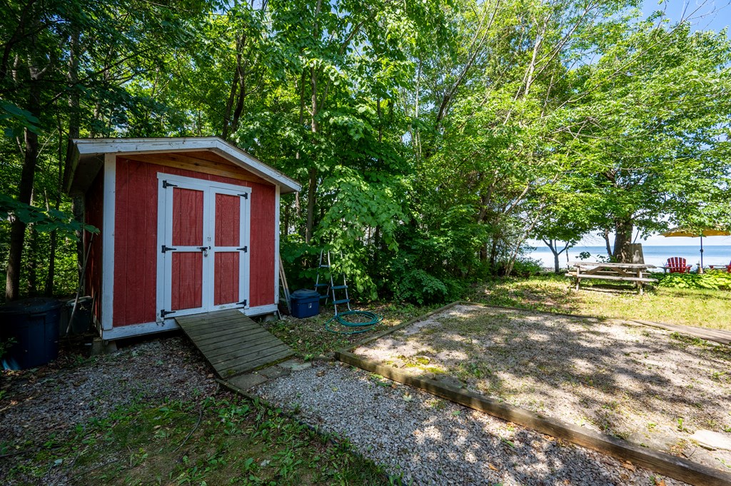 3163 Circle Ridge Road Sturgeon Bay, WI 54235 - Photo 24 of 31