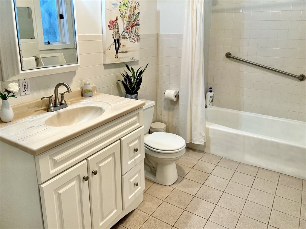 1 Torpie Street, Unit 1 Boston, MA 02120 - Photo 6 of 21