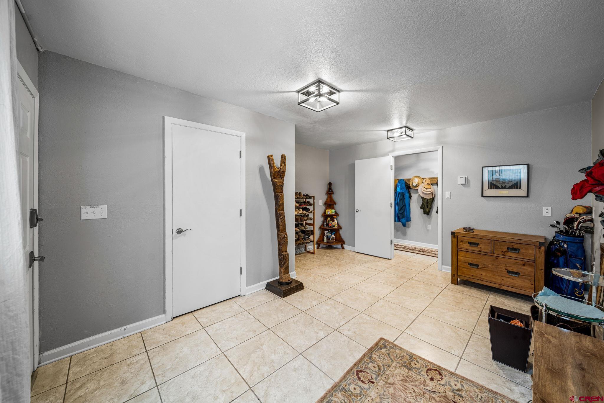 25 Highland Place Durango, CO 81301 - Photo 25 of 40 a view of a livingroom with a furniture