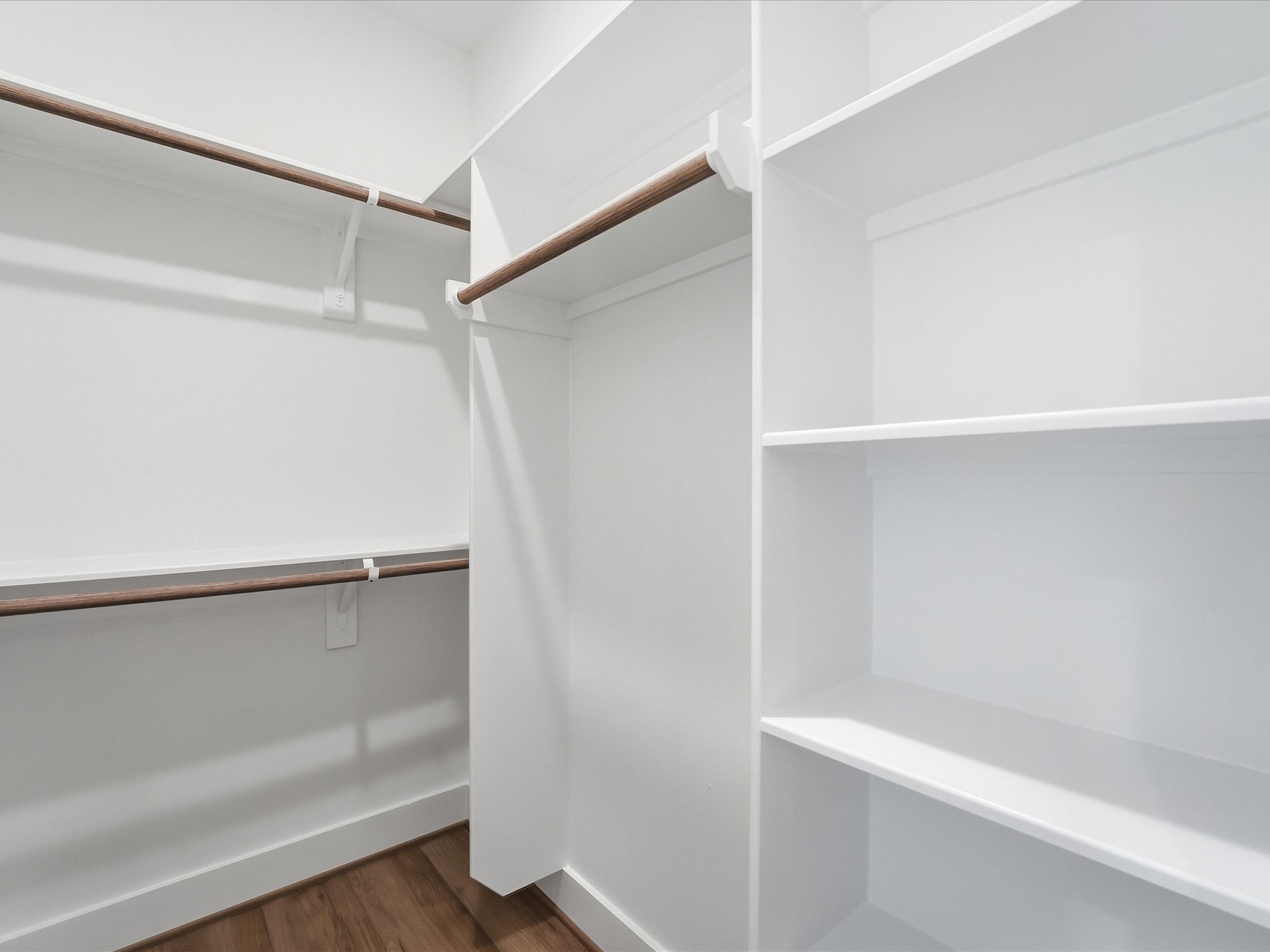 2604-2606 Winbern Street Houston, TX 77004 - Photo 25 of 28 a view of an empty walk in closet