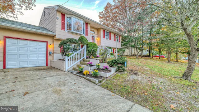 $399,900 | 236 Terry Lane, Egg Harbor City, NJ 08215