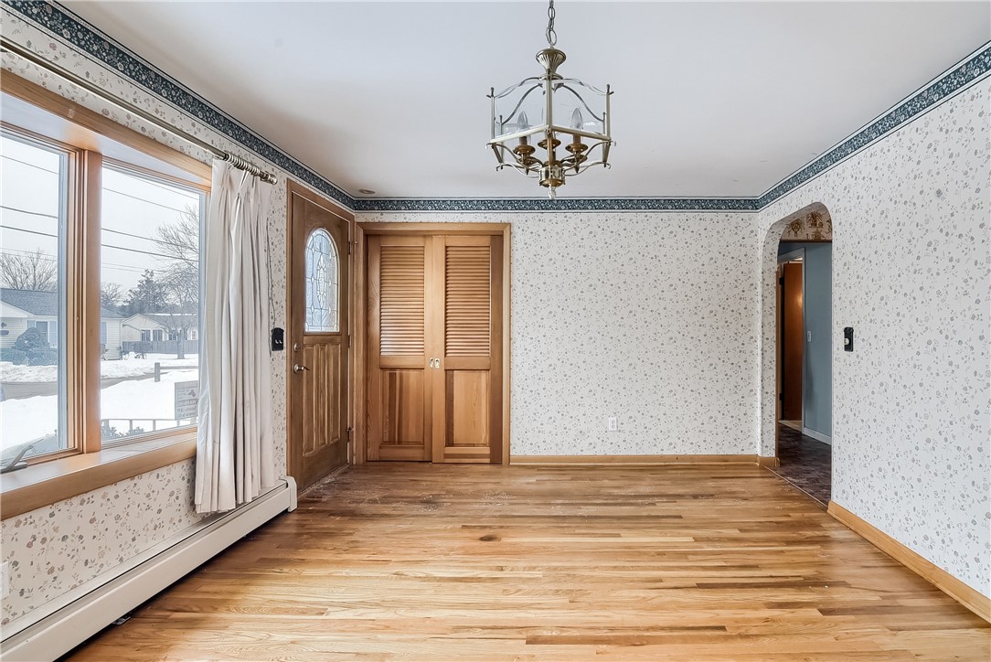 32 Charlotte Street Coventry, RI 02816 - Photo 11 of 45