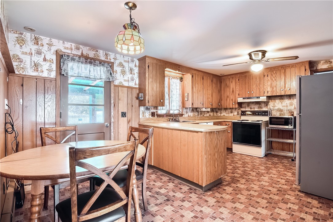 32 Charlotte Street Coventry, RI 02816 - Photo 16 of 45