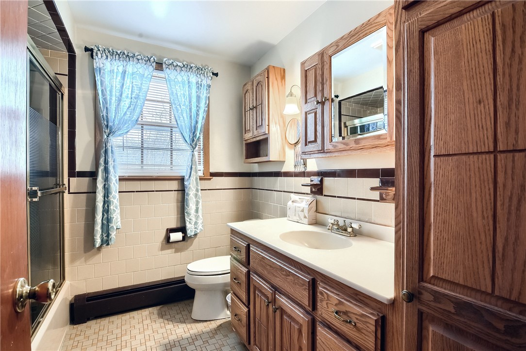 32 Charlotte Street Coventry, RI 02816 - Photo 21 of 45