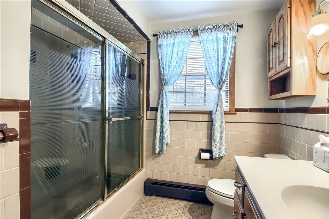 32 Charlotte Street Coventry, RI 02816 - Photo 22 of 45