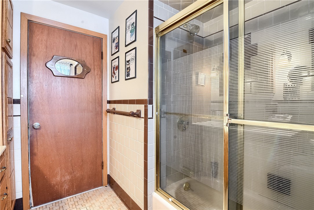 32 Charlotte Street Coventry, RI 02816 - Photo 24 of 45