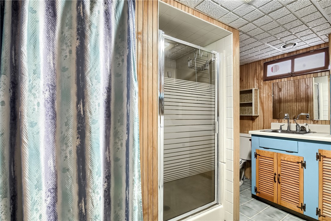 32 Charlotte Street Coventry, RI 02816 - Photo 31 of 45