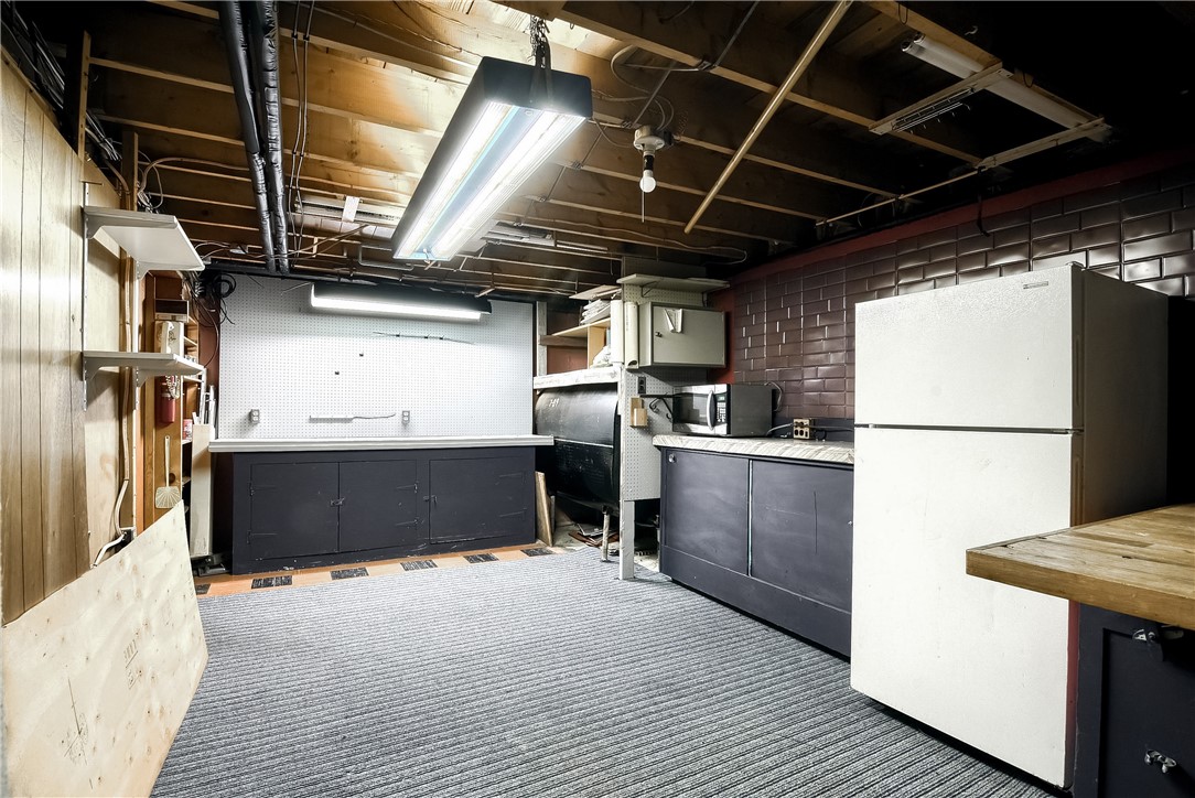 32 Charlotte Street Coventry, RI 02816 - Photo 38 of 45