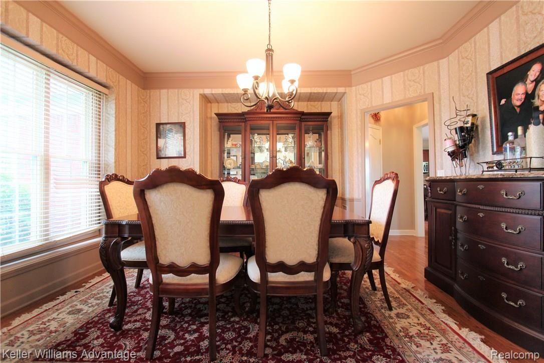 17221 Orchard Ridge Road Northville, MI 48168 - Photo 6 of 42 Dining.jpg