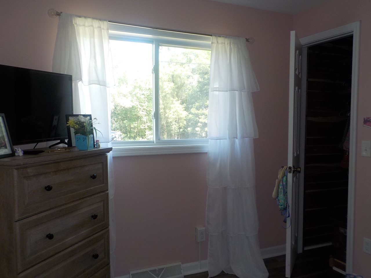568 West Remus Road Mount Pleasant, MI 48858 - Photo 18 of 33 1877531-17.JPG