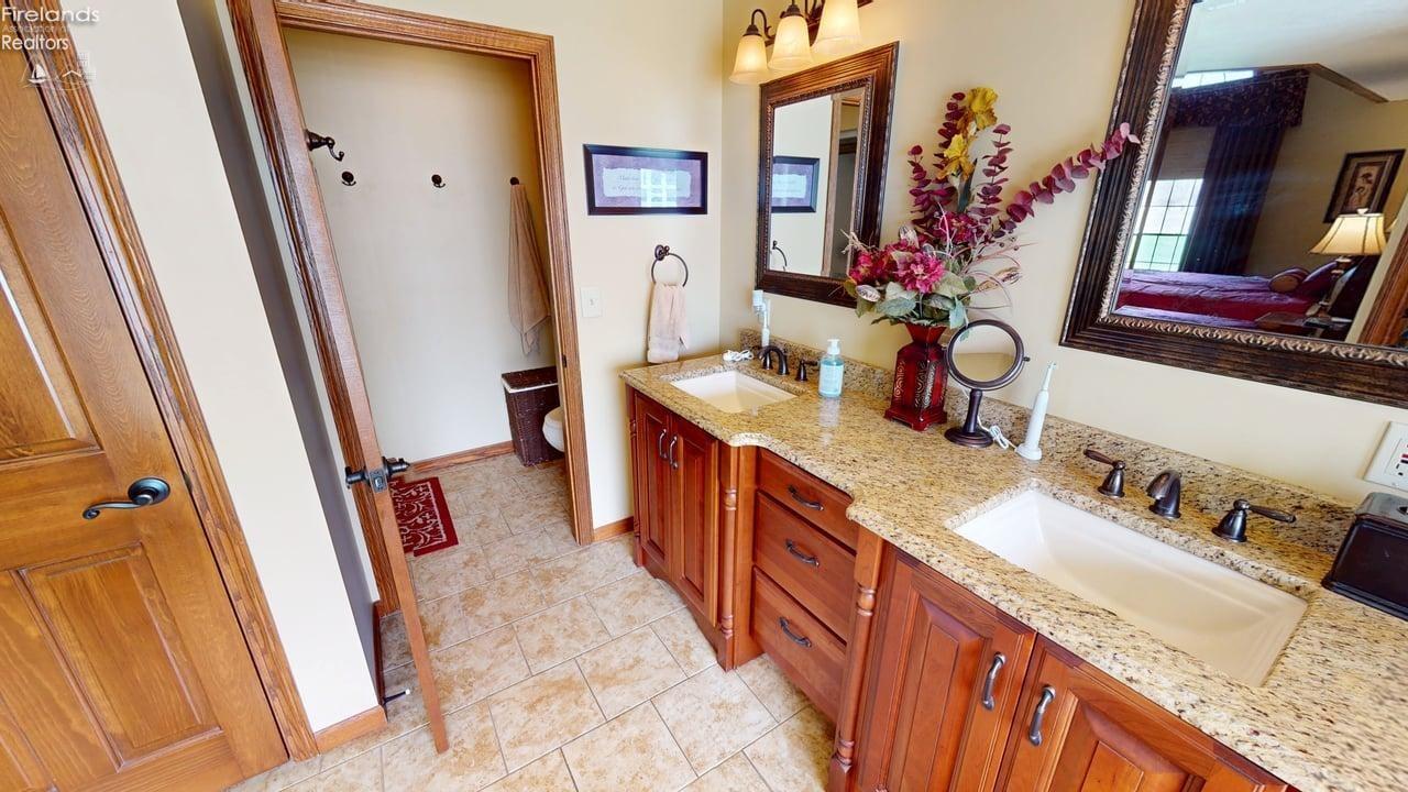 2639 Morrison Road Fremont, OH 43420 - Photo 43 of 96 Gallery Image 43