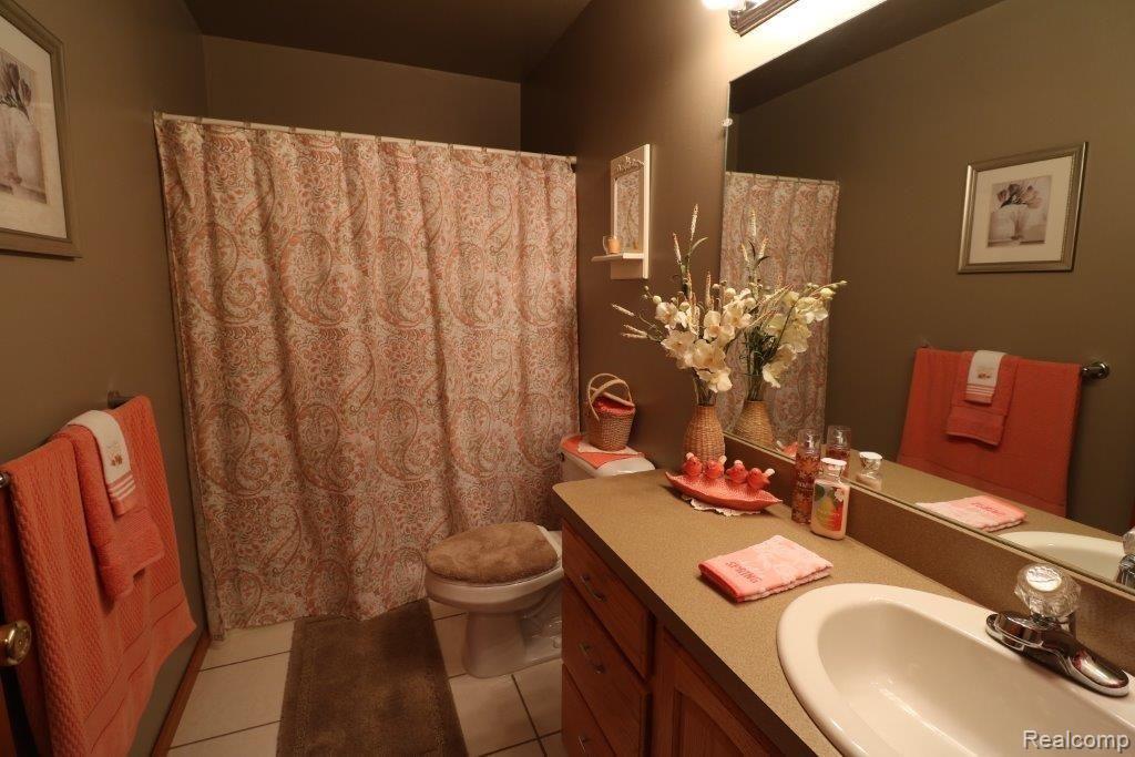8117 Petz Road Imlay City, MI 48444 - Photo 19 of 33 074.jpg