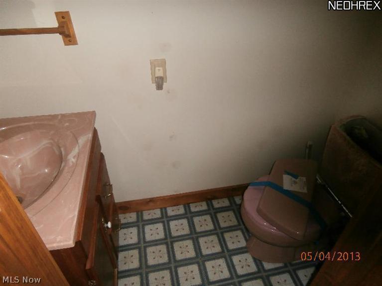 9165 Robinson Road Chardon, OH 44024 - Photo 7 of 15