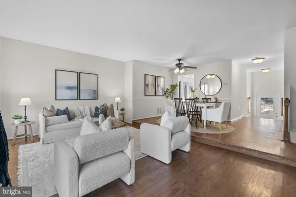 $490,000 | 7525 Swan Point Way, Unit 195, Columbia, MD 21045