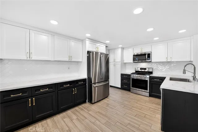 $4,100 | 3355 Sterling Drive, Corona, CA 92882