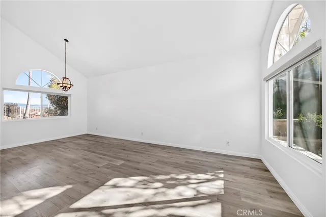 $4,100 | 3355 Sterling Drive, Corona, CA 92882