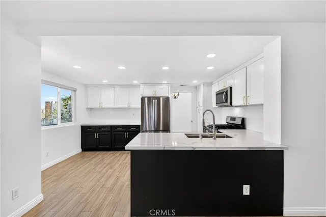 $4,100 | 3355 Sterling Drive, Corona, CA 92882