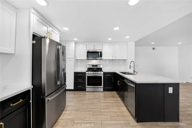 $4,100 | 3355 Sterling Drive, Corona, CA 92882