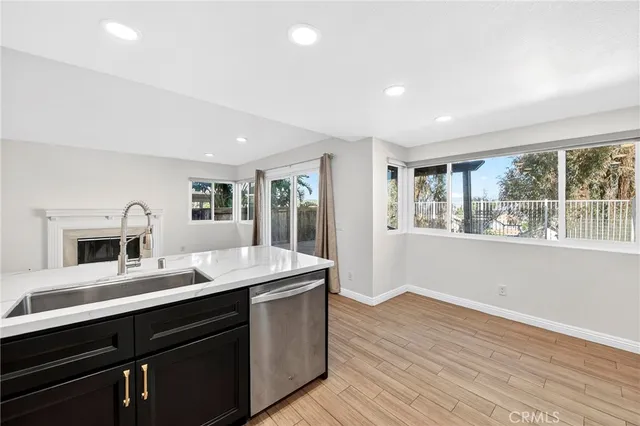 $4,100 | 3355 Sterling Drive, Corona, CA 92882